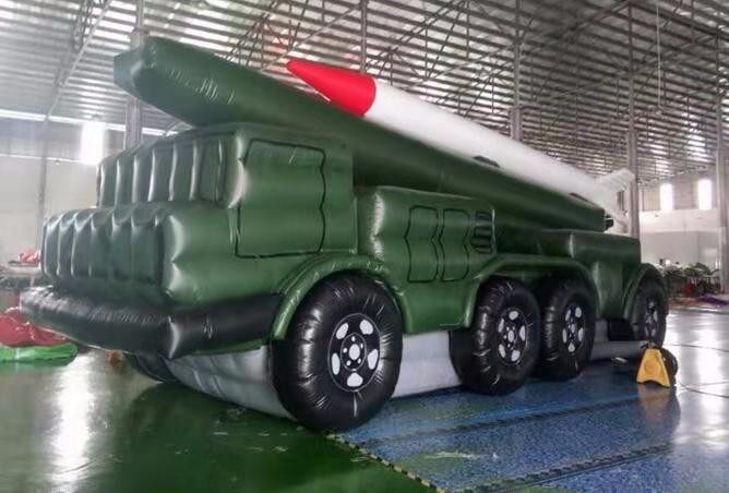 西吉军事导弹发射车